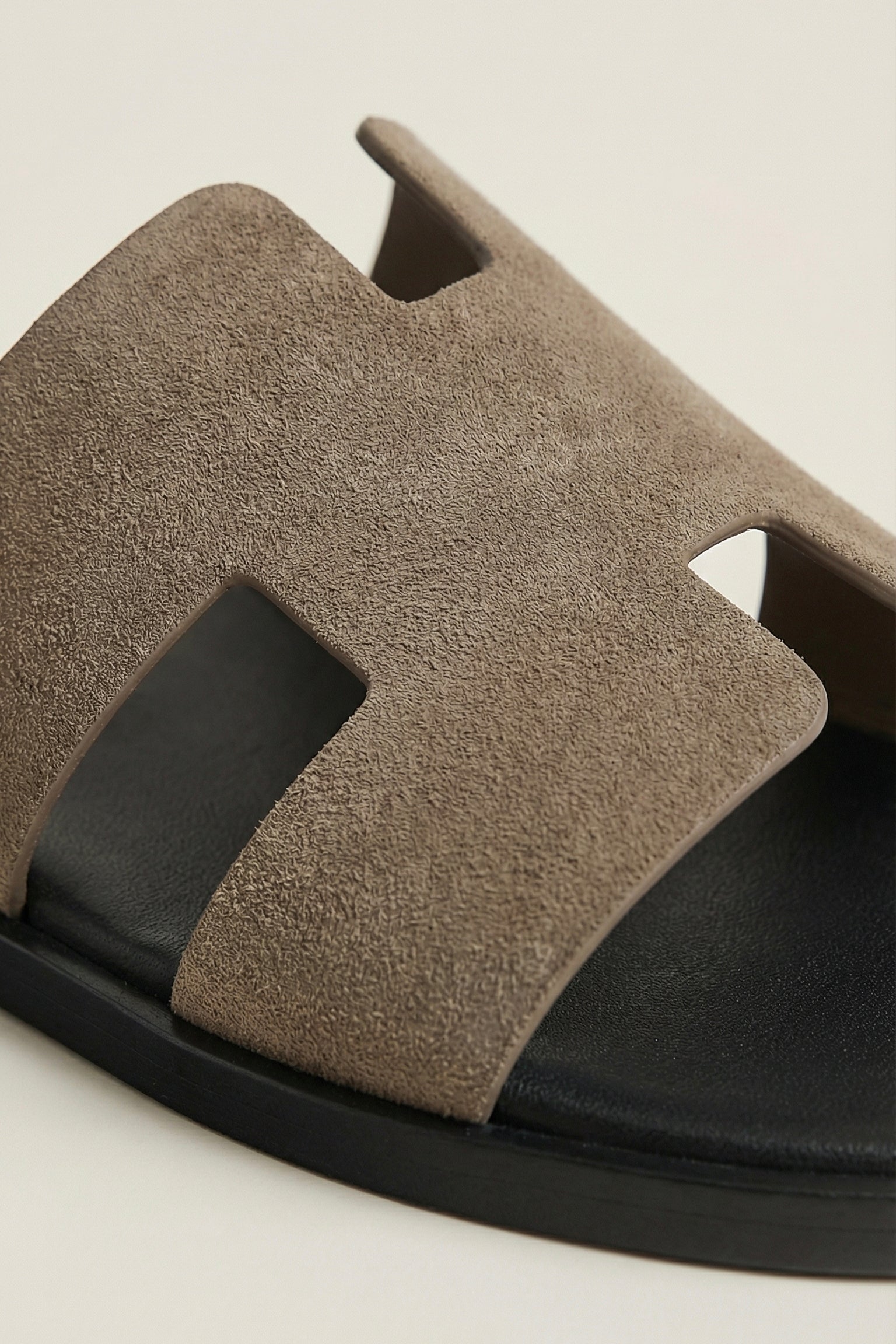 Matera Suede Sandal Taupe