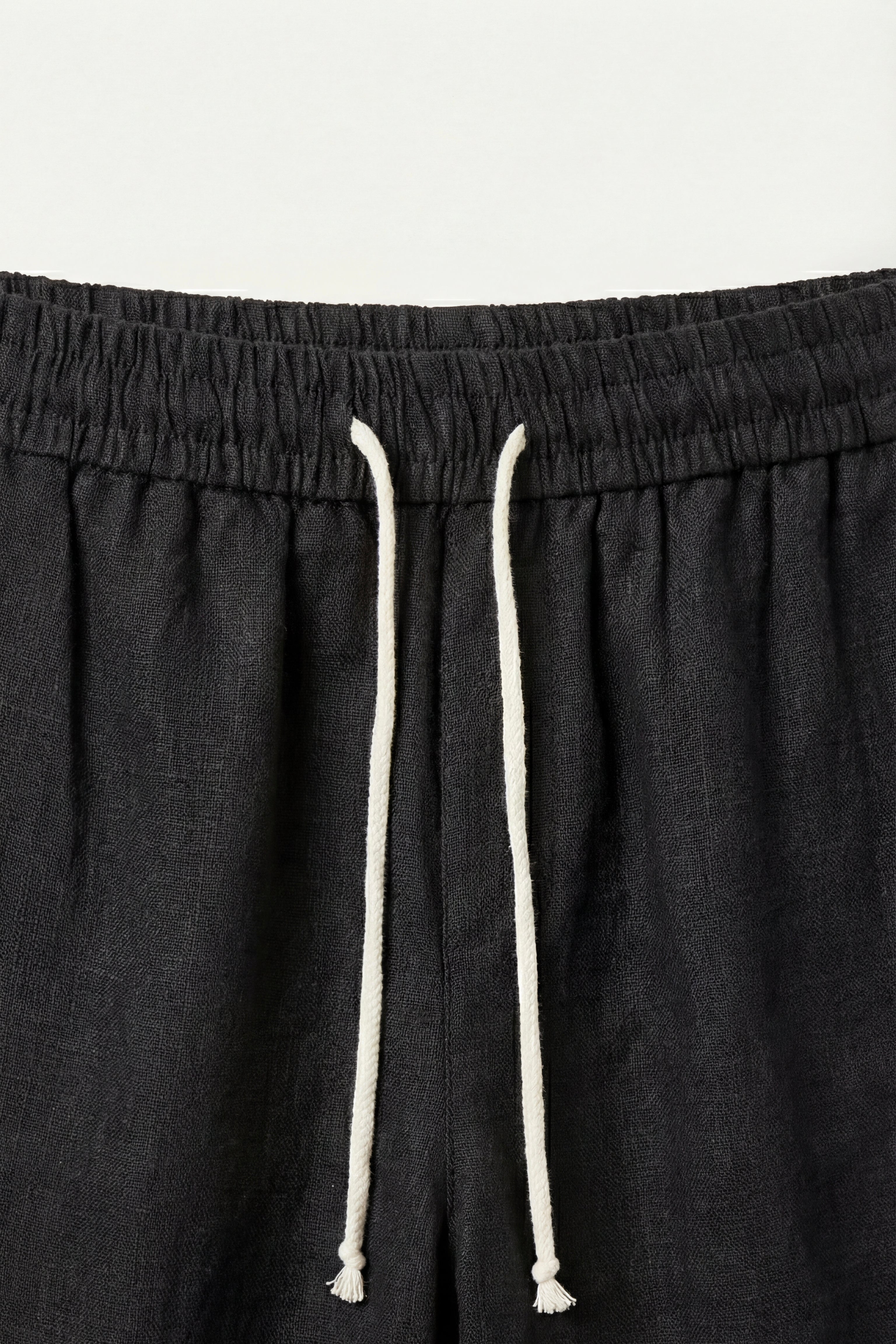 Lecce Linen Drawstring Shorts Black