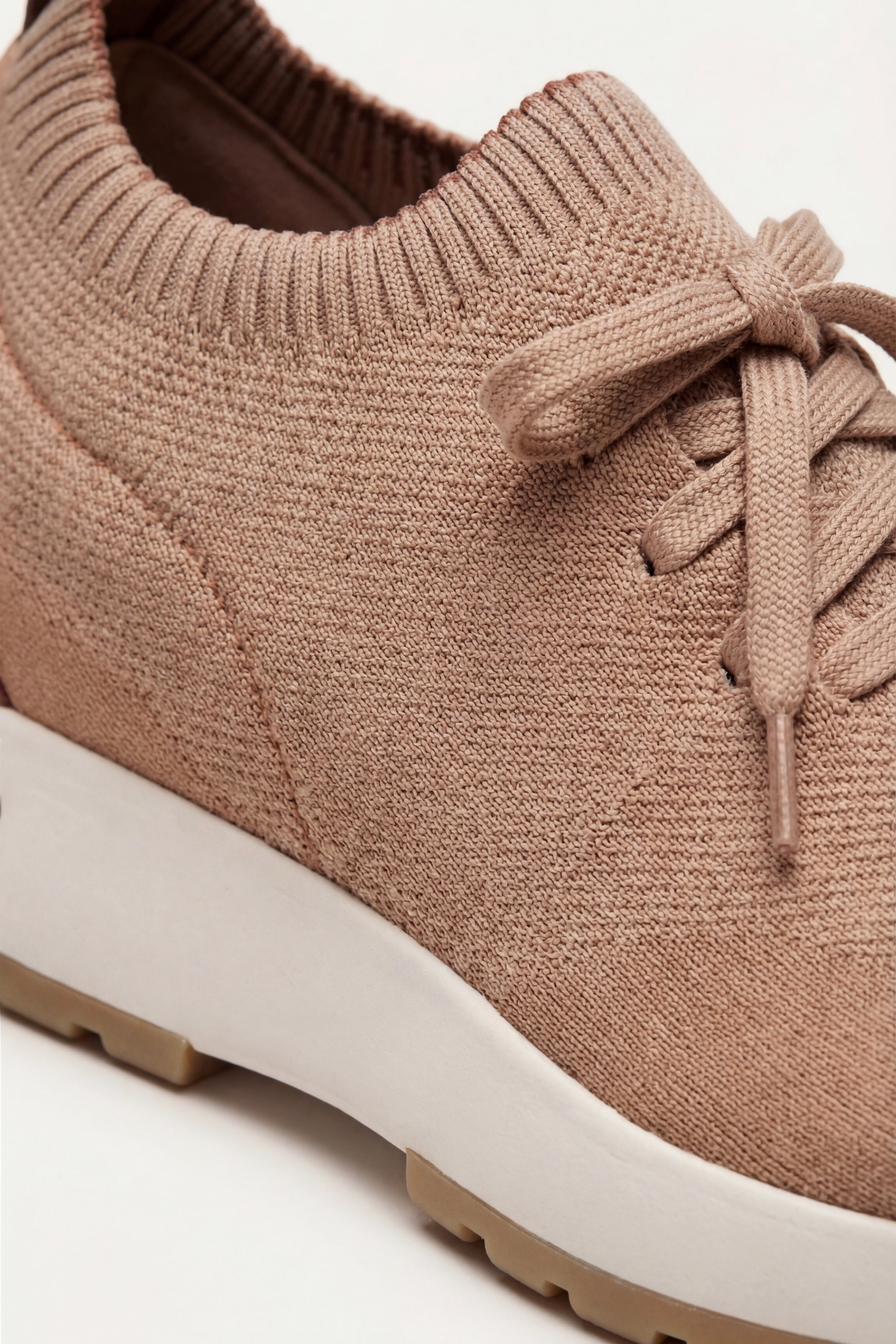 Solano Mesh Slip-On Beige